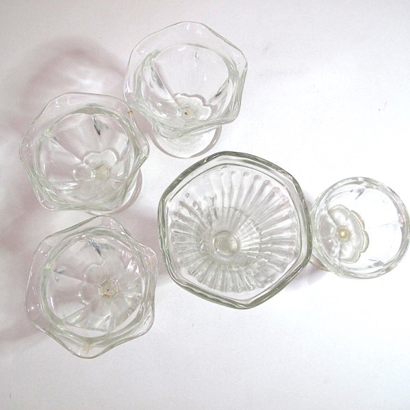 Set of 5 different Vintage Soda Style Dessert clear Cups - Picture 1 of 7